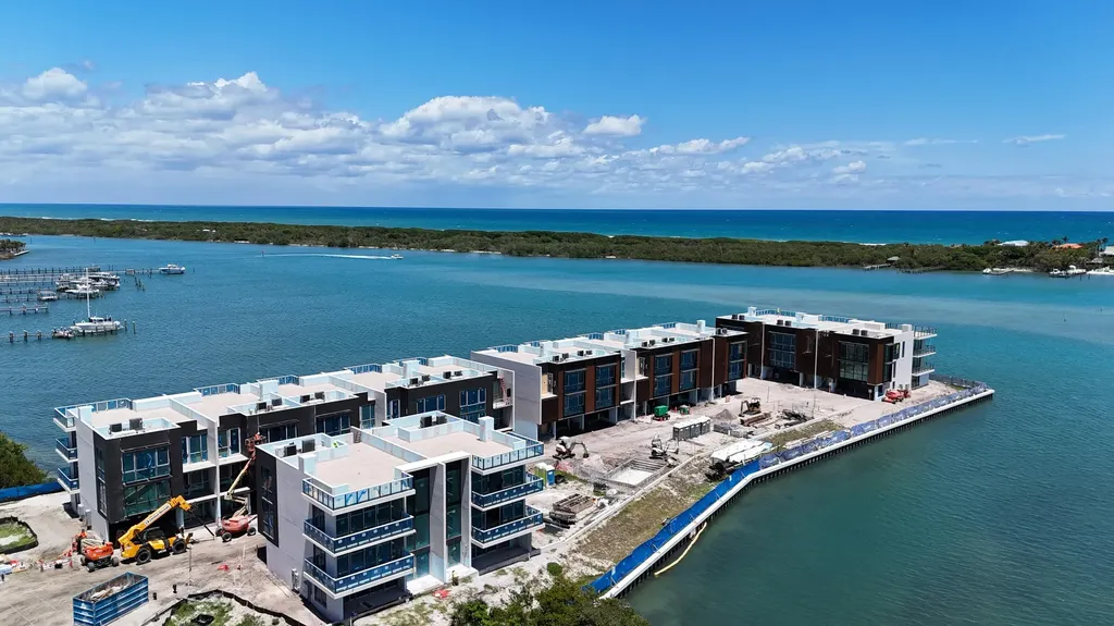 12450 SE Crystal Cove Place Jupiter FL 33469