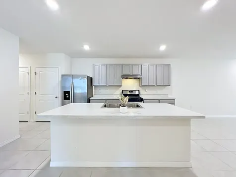 20029 Royal Tern Court Leesburg FL 34748