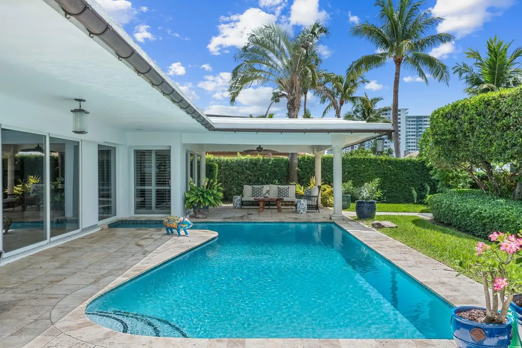 2848 NE 35th Court Fort Lauderdale FL 33308