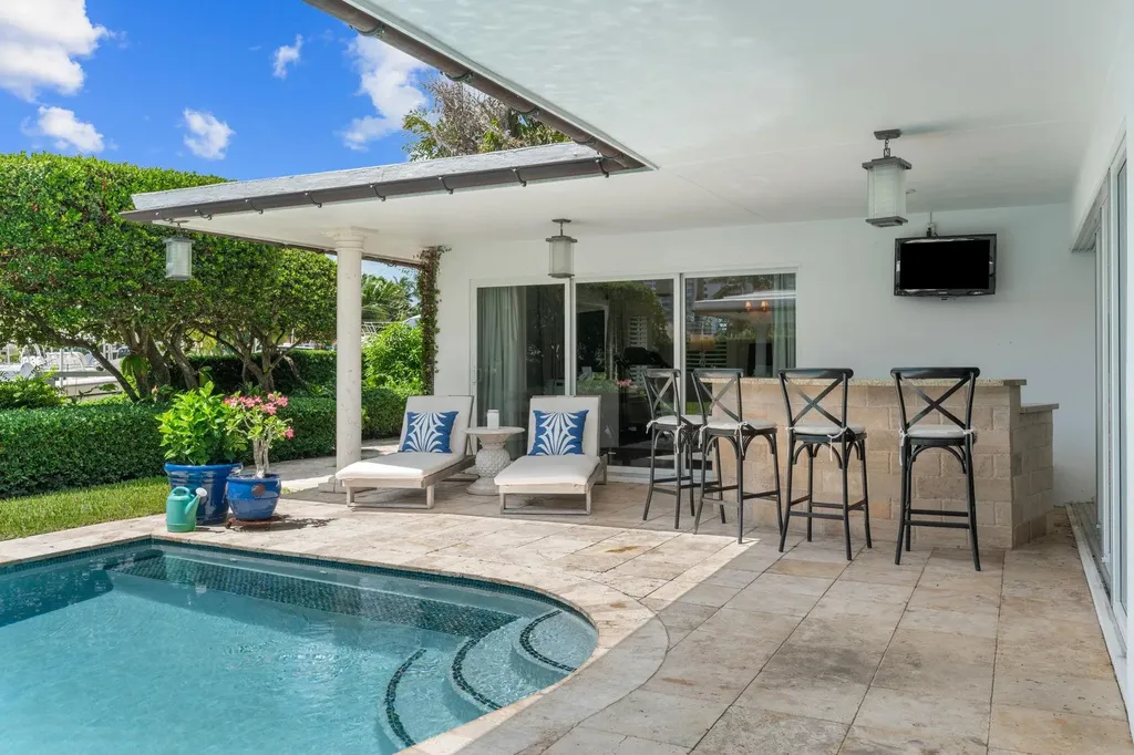 2848 NE 35th Court Fort Lauderdale FL 33308