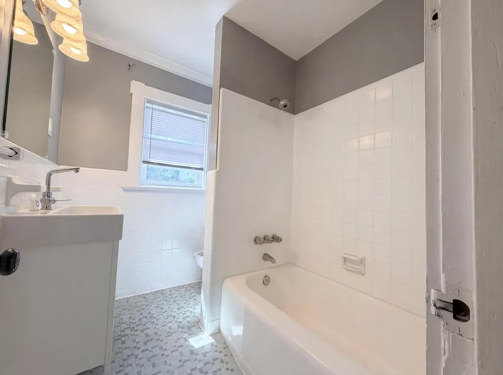 207 S Ocean Breeze Lake Worth Beach FL 33460