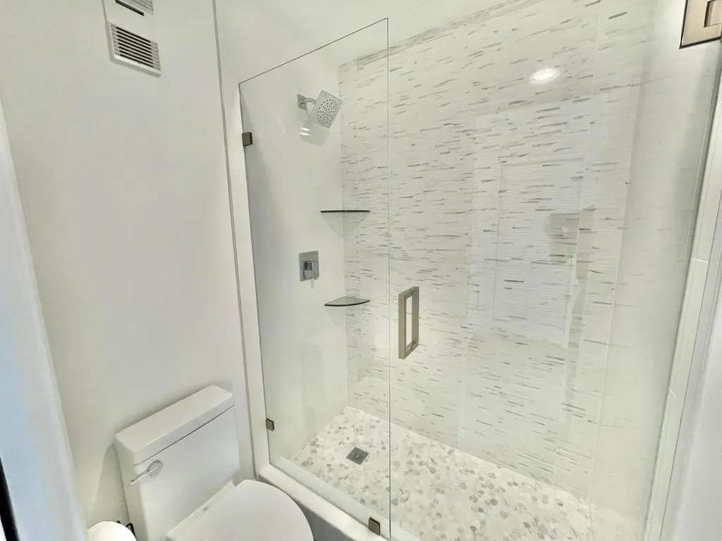 359 Prestwick Circle Palm Beach Gardens FL 33418