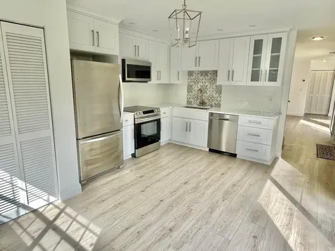 359 Prestwick Circle Palm Beach Gardens FL 33418