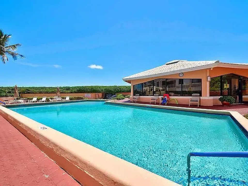 3590 S Ocean Boulevard South Palm Beach FL 33480