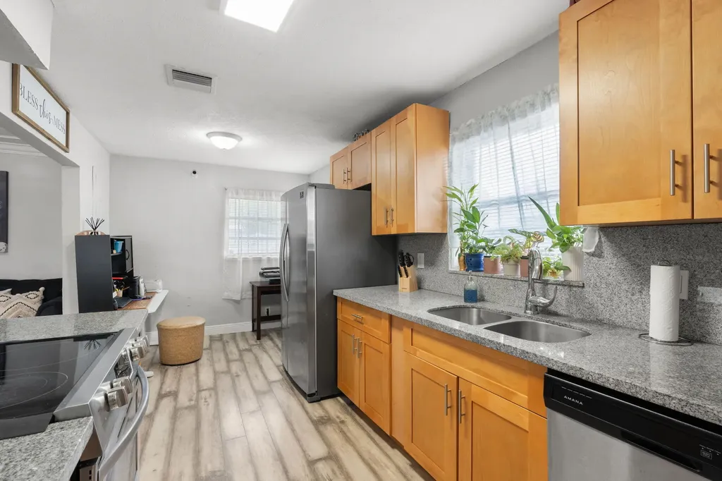 1241 NW 30th Avenue Fort Lauderdale FL 33311