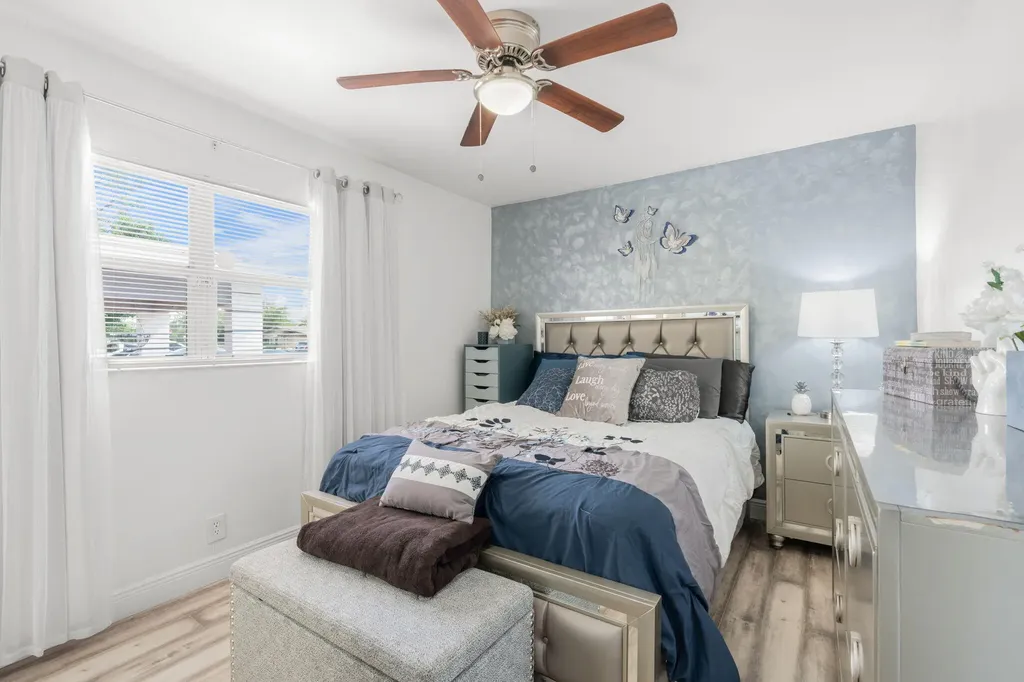1241 NW 30th Avenue Fort Lauderdale FL 33311