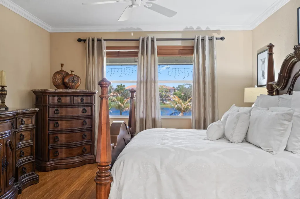 112 Ibisca Terrace Royal Palm Beach FL 33411