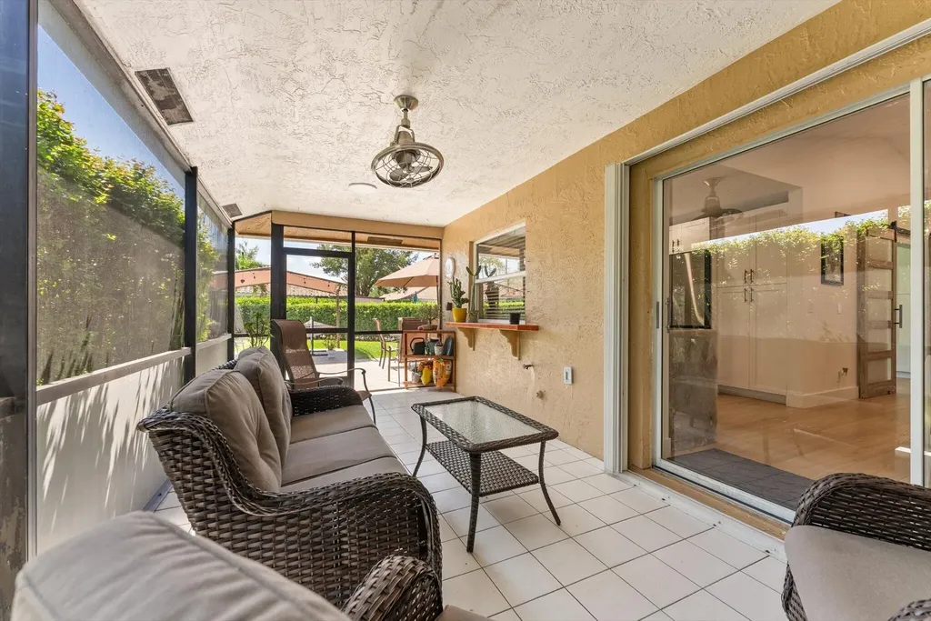 1651 NW 106th Way Coral Springs FL 33071