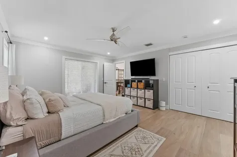 1651 NW 106th Way Coral Springs FL 33071