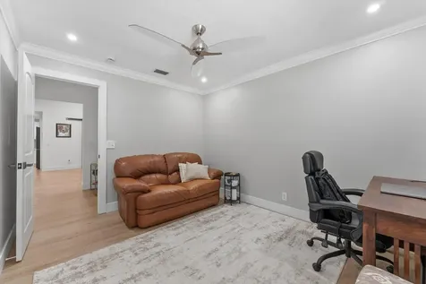 1651 NW 106th Way Coral Springs FL 33071
