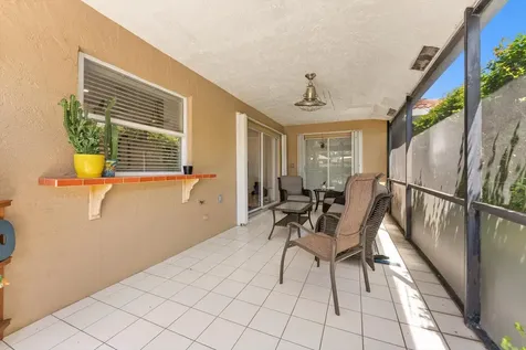 1651 NW 106th Way Coral Springs FL 33071