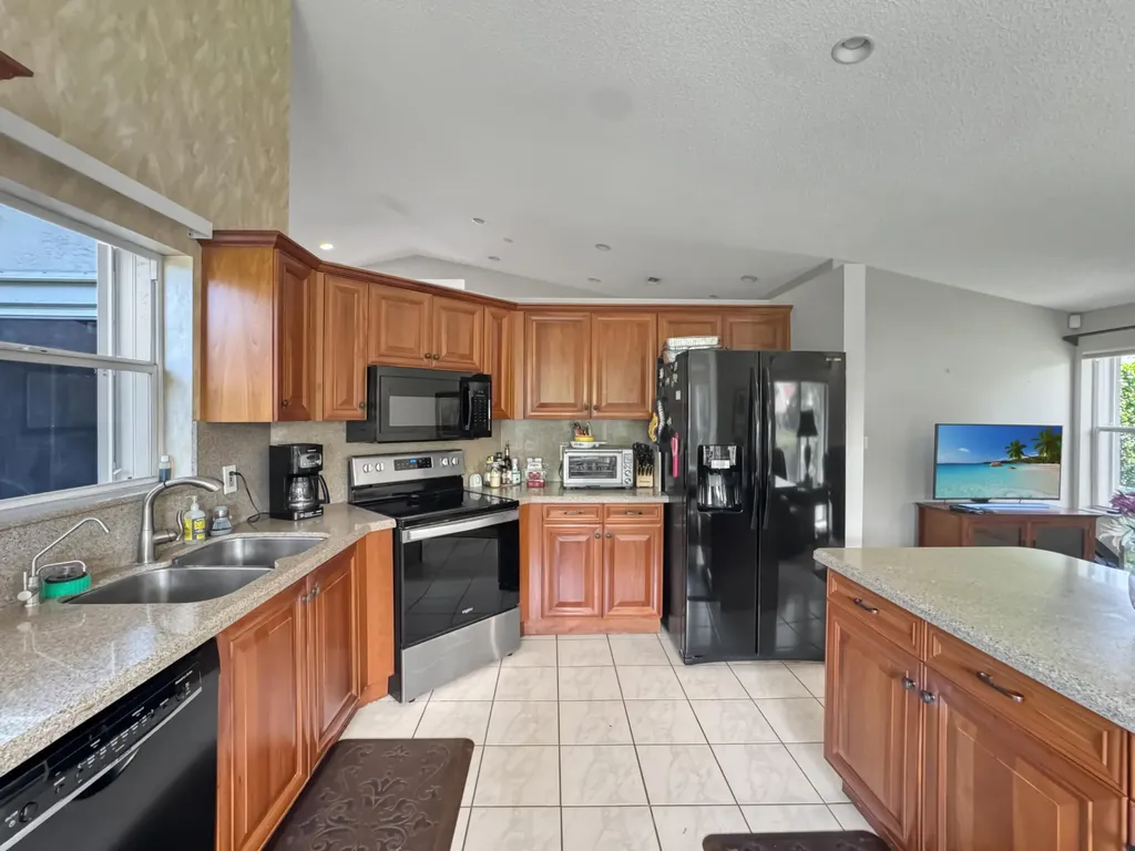 180 NW 47th Avenue Deerfield Beach FL 33442