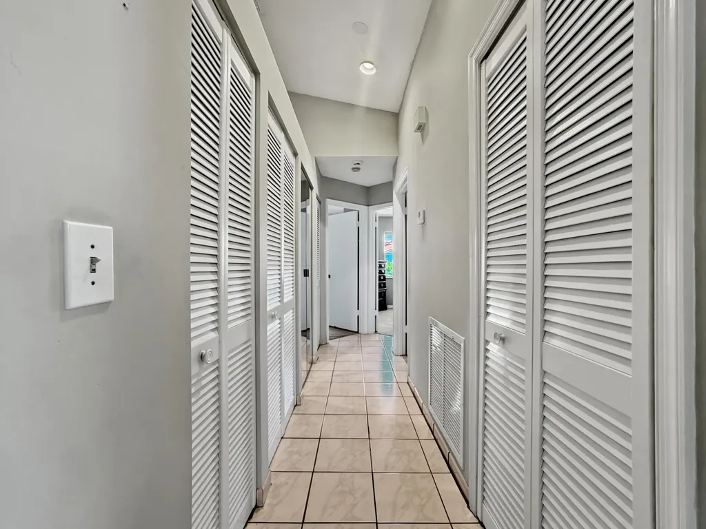 180 NW 47th Avenue Deerfield Beach FL 33442