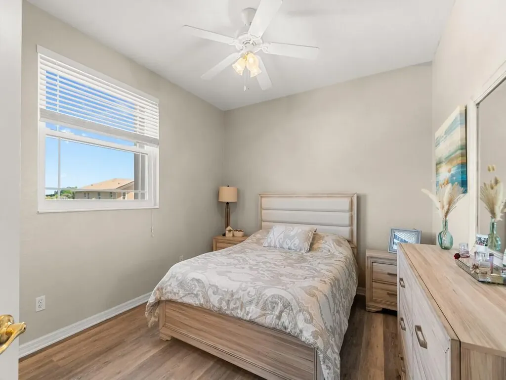 1010 SW Ruby Avenue Avenue SW Vero Beach FL 32968