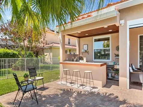1010 SW Ruby Avenue Avenue SW Vero Beach FL 32968