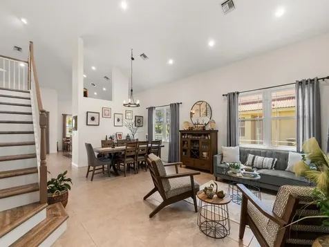 1010 SW Ruby Avenue Avenue SW Vero Beach FL 32968