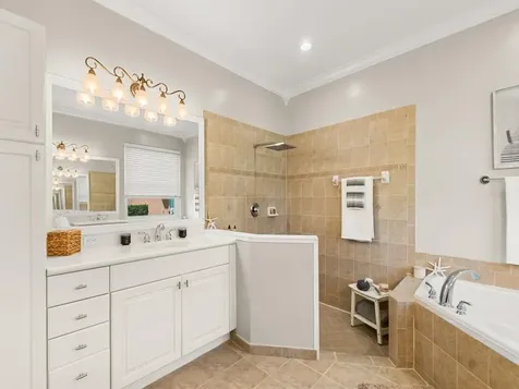 1010 SW Ruby Avenue Avenue SW Vero Beach FL 32968