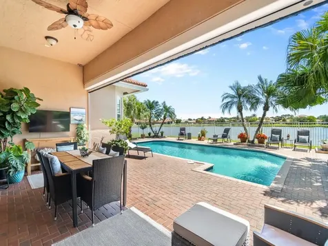 1010 SW Ruby Avenue Avenue SW Vero Beach FL 32968