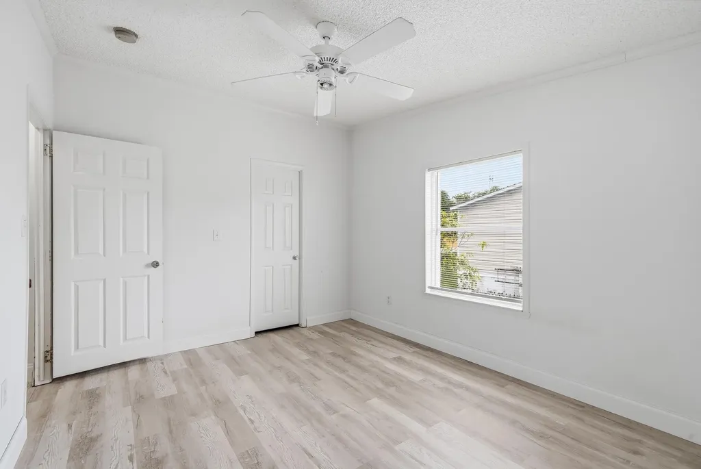 1500 SW 65th Avenue Boca Raton FL 33428