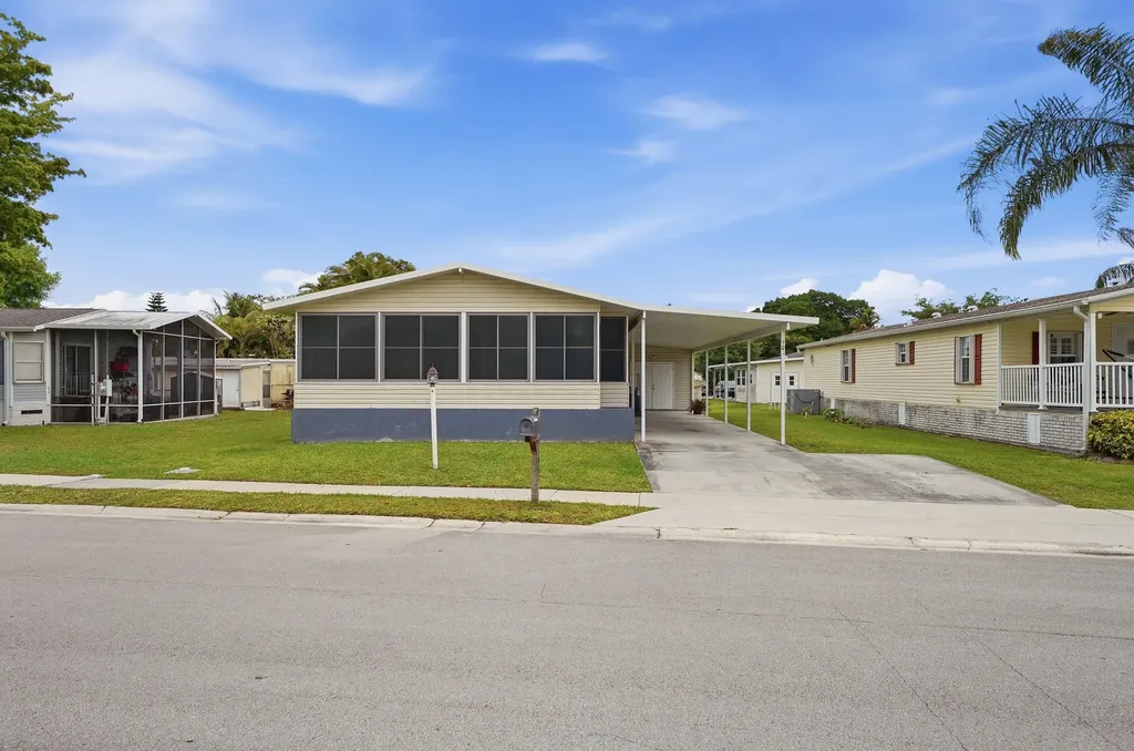1500 SW 65th Avenue Boca Raton FL 33428