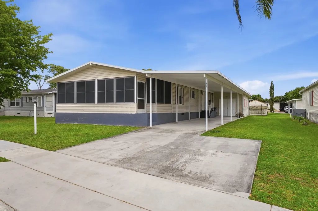 1500 SW 65th Avenue Boca Raton FL 33428