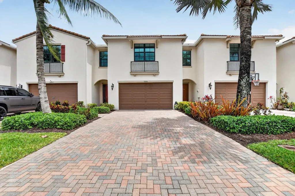 10106 Akenside Drive Boca Raton FL 33428