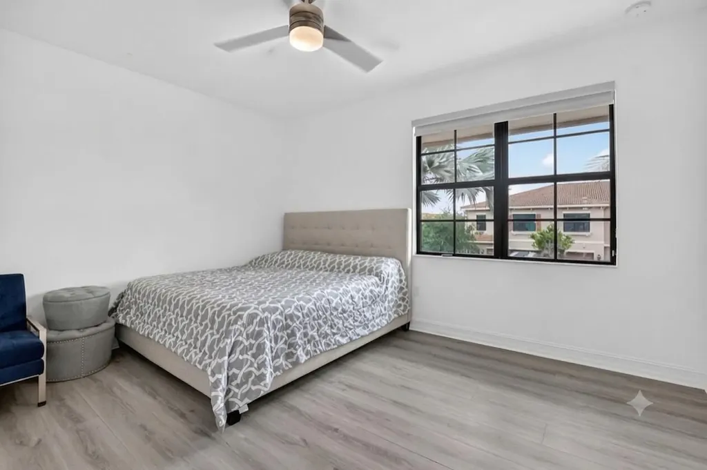 10106 Akenside Drive Boca Raton FL 33428