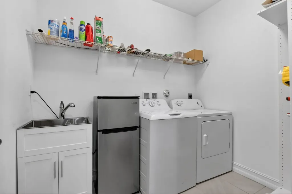 10106 Akenside Drive Boca Raton FL 33428