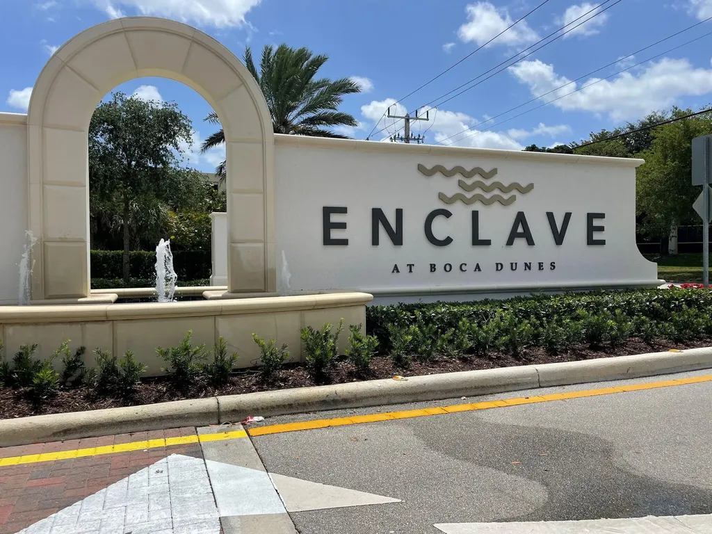 10106 Akenside Drive Boca Raton FL 33428