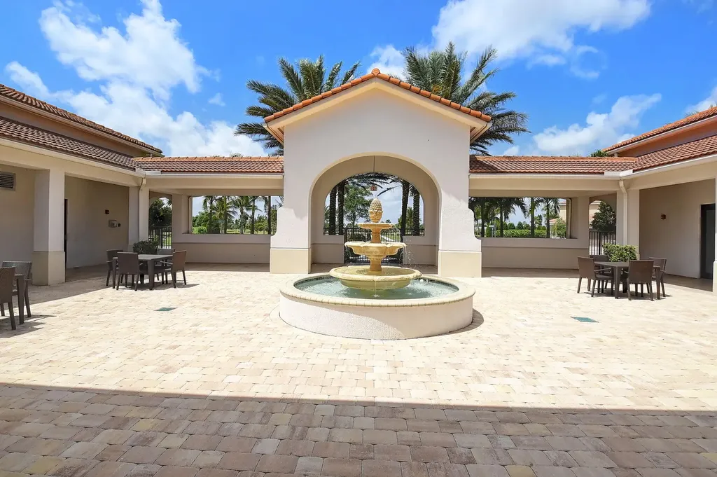 10106 Akenside Drive Boca Raton FL 33428