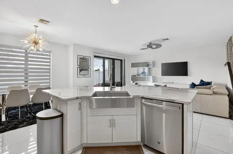 10106 Akenside Drive Boca Raton FL 33428