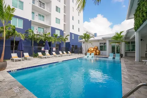 1621 S Dixie Highway Pompano Beach FL 33060