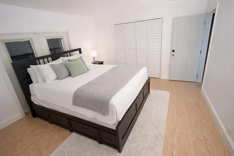 629 Selkirk Street West Palm Beach FL 33405