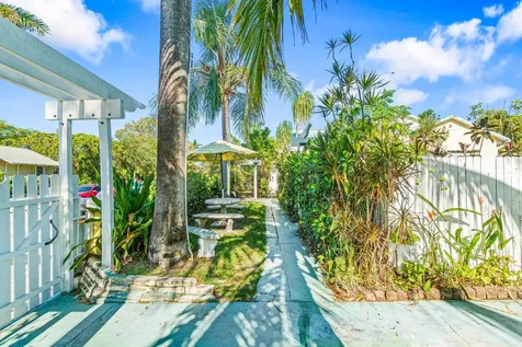 629 Selkirk Street West Palm Beach FL 33405