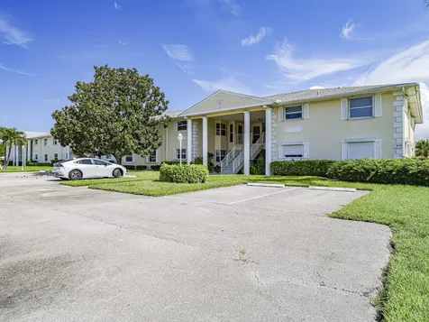 870 Lake Orchid Circle Vero Beach FL 32962