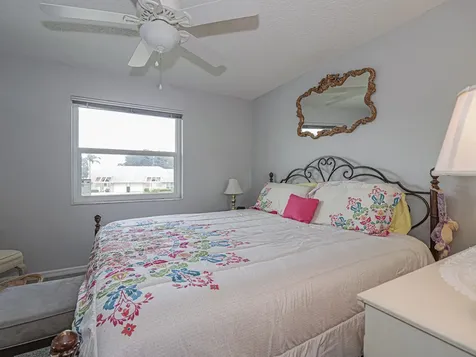 870 Lake Orchid Circle Vero Beach FL 32962