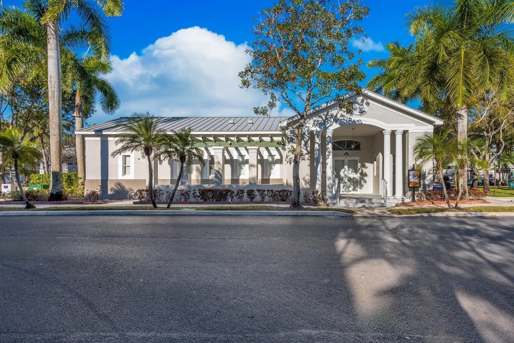 3904 Shoma Drive Royal Palm Beach FL 33414