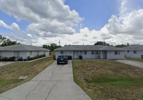 13933/931 First Street Fort Myers FL 33905