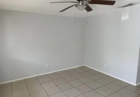 13933/931 First Street Fort Myers FL 33905