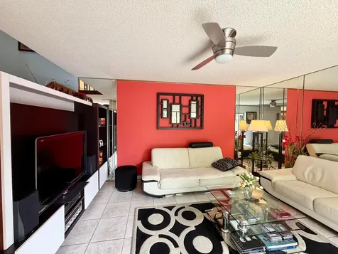 501 5th Lane Greenacres FL 33463