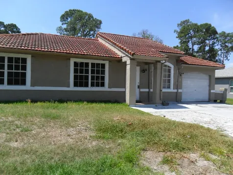 1826 SW Del Rio Boulevard Port St Lucie FL 34953