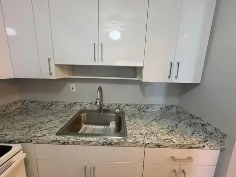 3 Kinghswood A West Palm Beach FL 33417