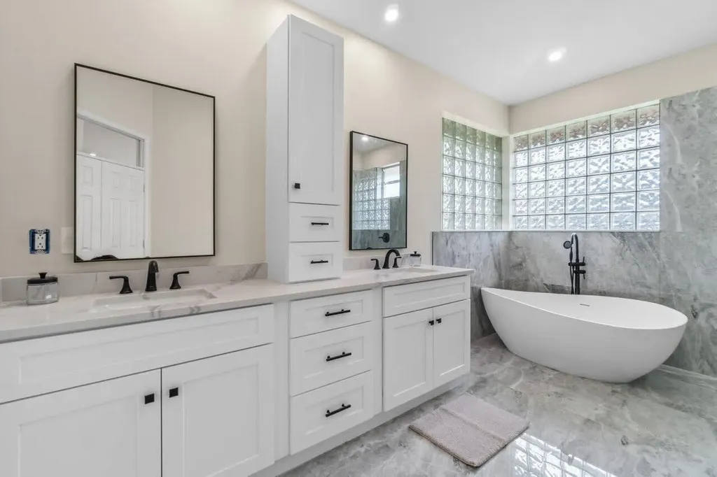 15621 Latina Place Wellington FL 33414