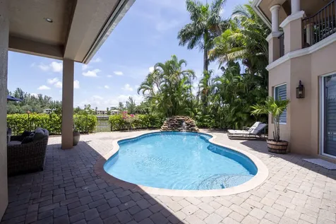 8801 Wellington View Drive West Palm Beach FL 33411
