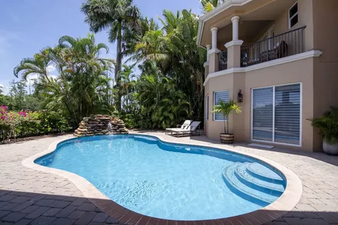 8801 Wellington View Drive West Palm Beach FL 33411