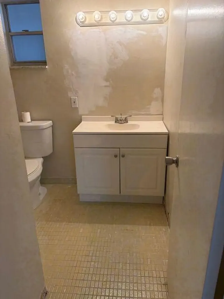 2724 S Garden Drive Lake Worth FL 33461