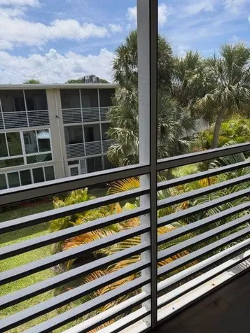 2724 S Garden Drive Lake Worth FL 33461