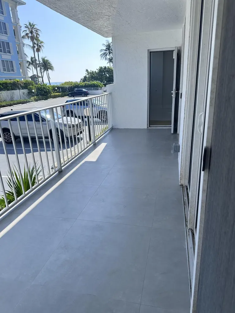 800 SE 20th Avenue Deerfield Beach FL 33441