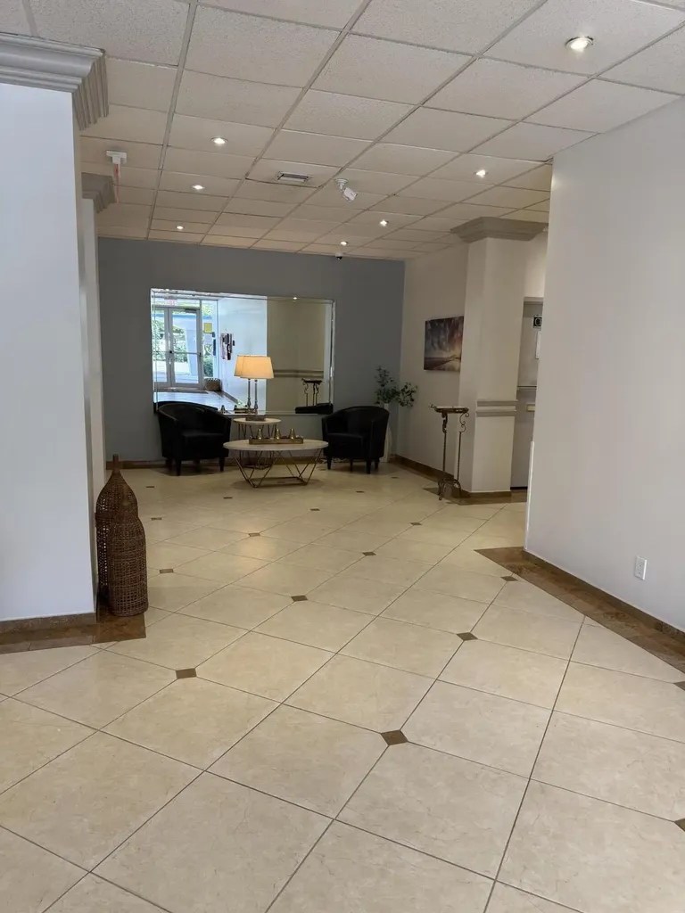800 SE 20th Avenue Deerfield Beach FL 33441