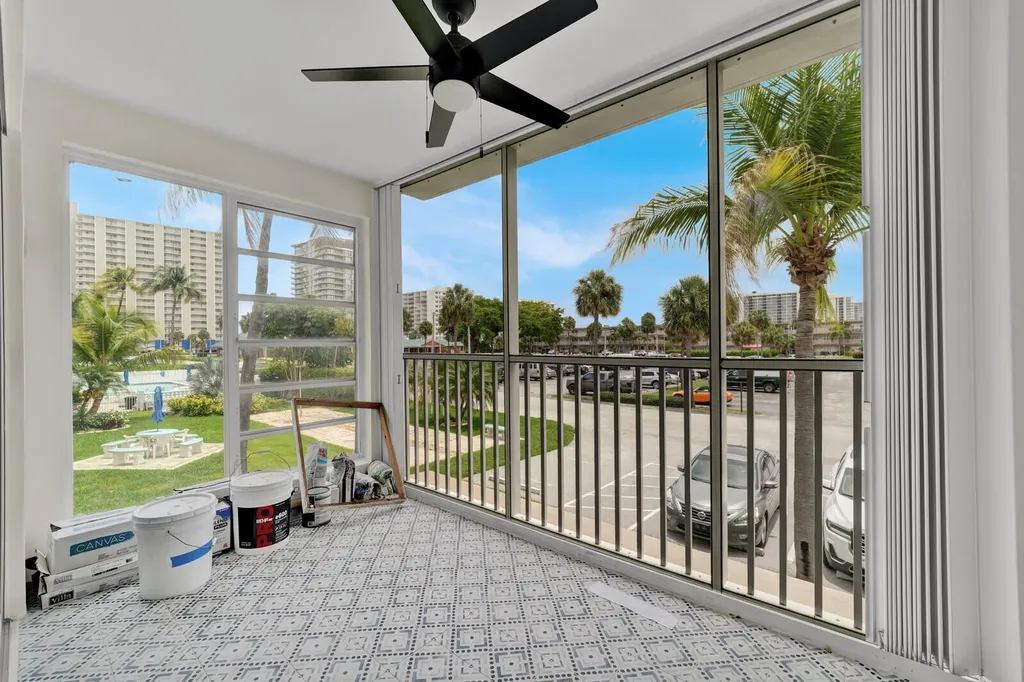 3201 NE 8th Street Pompano Beach FL 33062